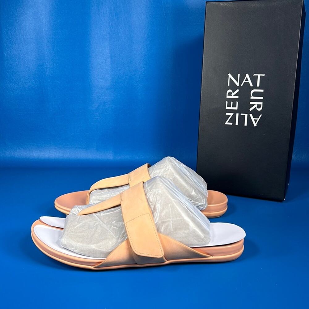 Naturalizer Women's Genn-Twirl Sandals - Soft Peach - 8 - New in box